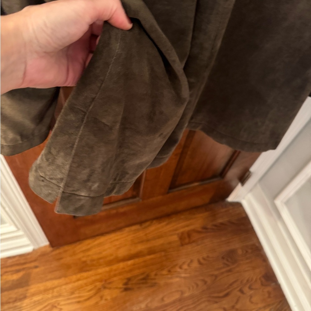 Mens Brown suede coat - Picture 9 of 12